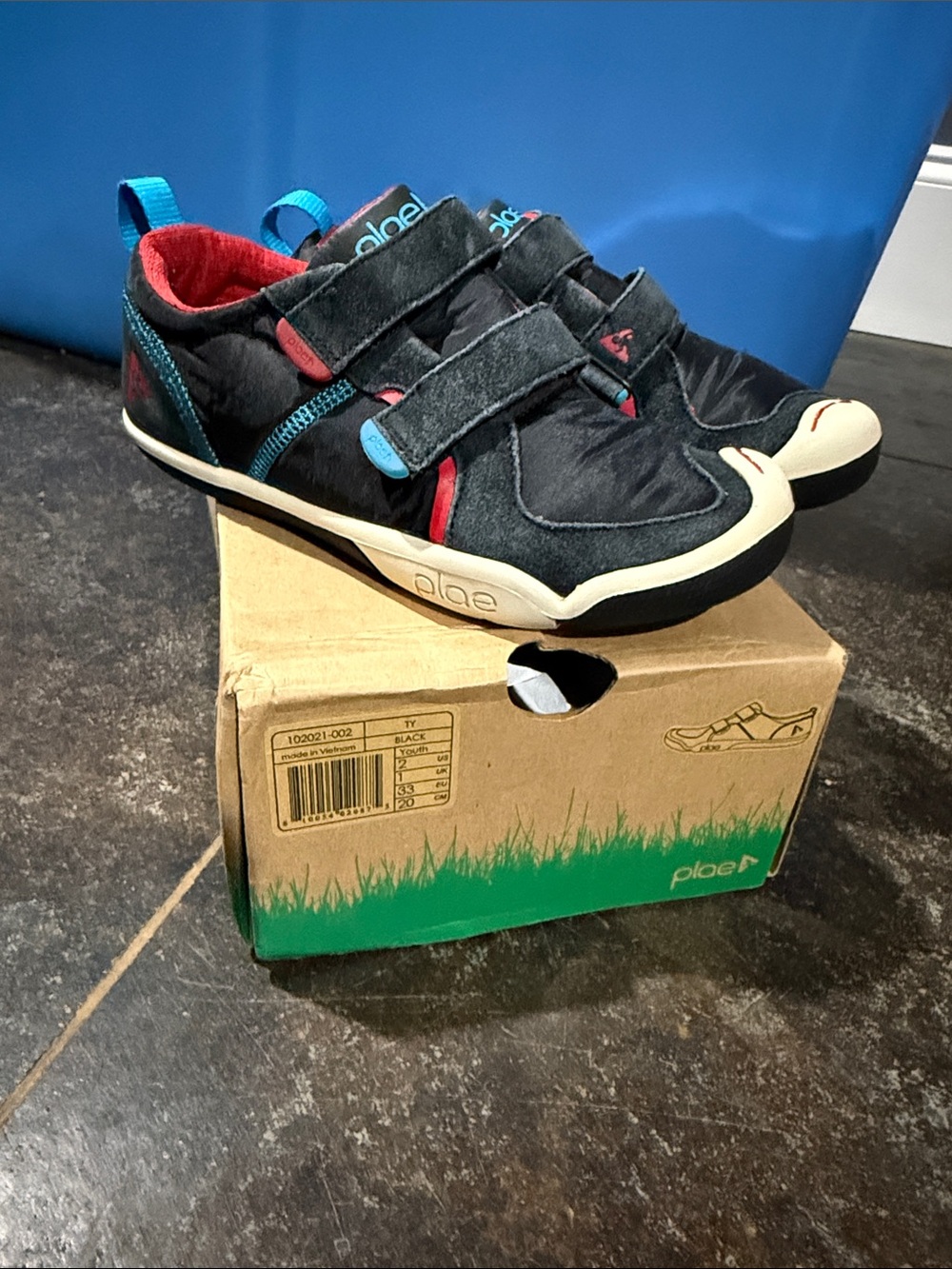 PLAE Black Kids Sneakers with Red Lining and Blue Accents